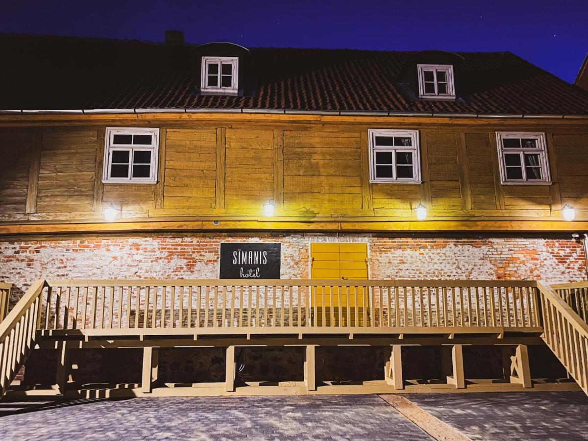 Simanis Boutique Hotel Kuldīga Exterior foto